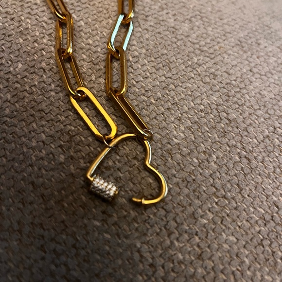 Gold Chain Bracelet - Picture 2 of 3